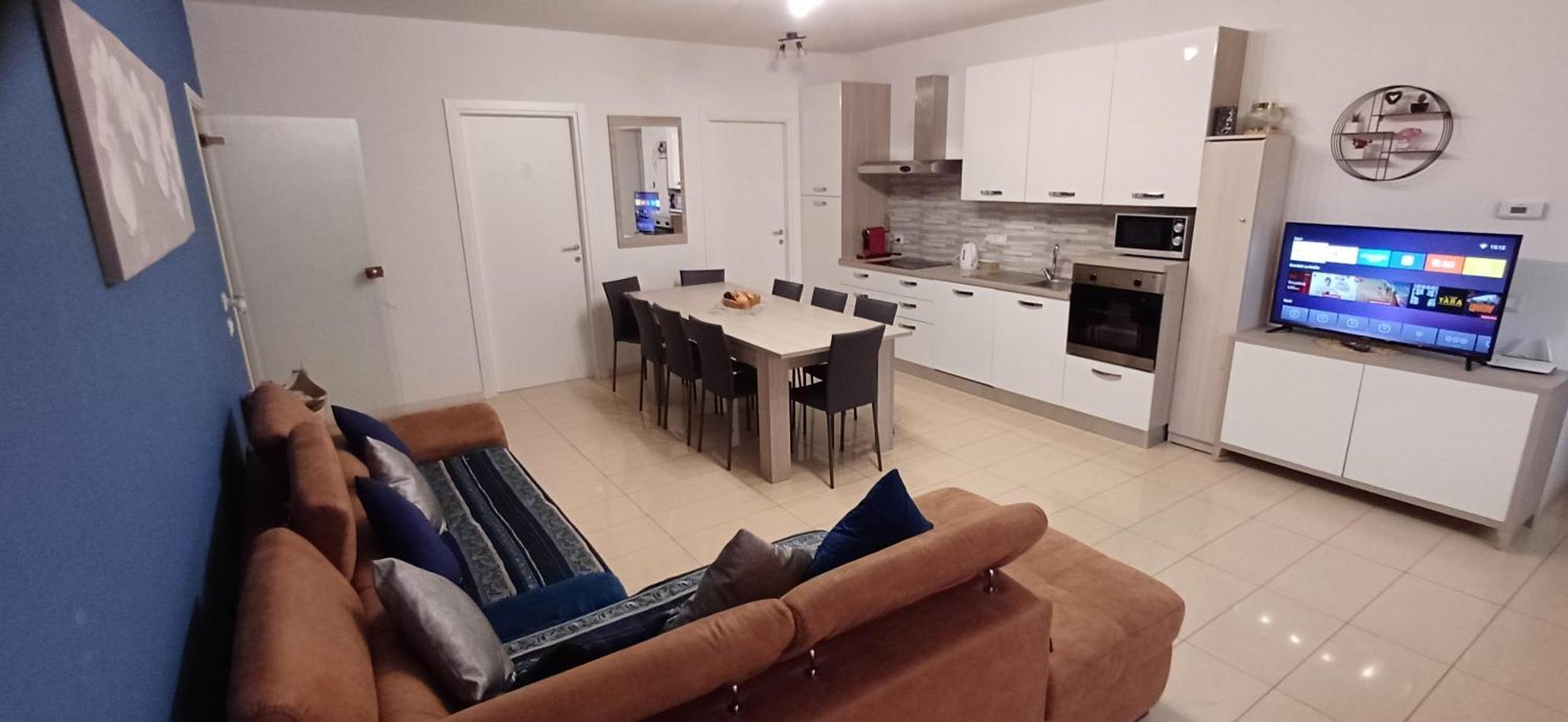 Lucini Ai Portici Apartment Tirano Bagian luar foto